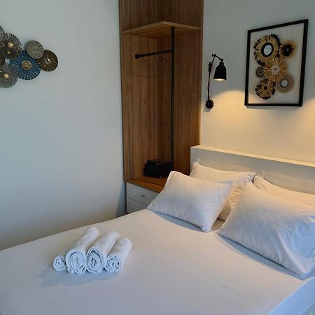 Kipos Suites & Apartments (Adults Only) Γεννάδι Δωμάτιο φωτογραφία